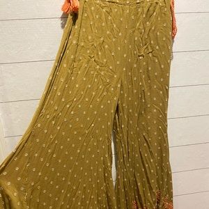 Free people flowy pants